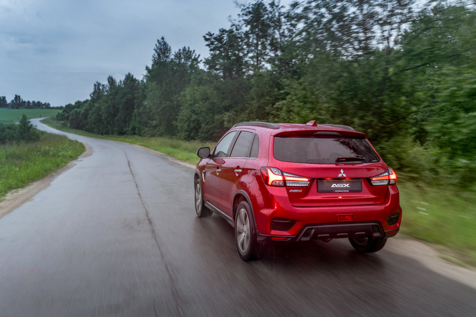 Обновленный Mitsubishi ASX Обновленный Mitsubishi ASX