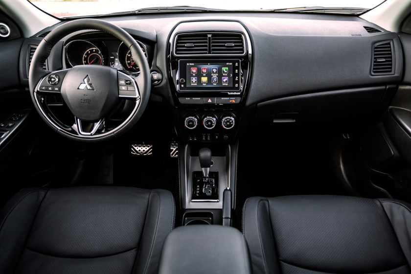 Прежний Mitsubishi ASX Прежний Mitsubishi ASX