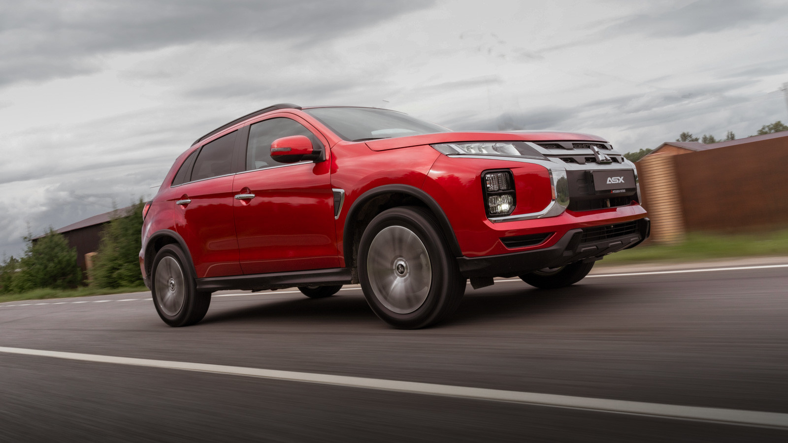 Обновленный Mitsubishi ASX Обновленный Mitsubishi ASX