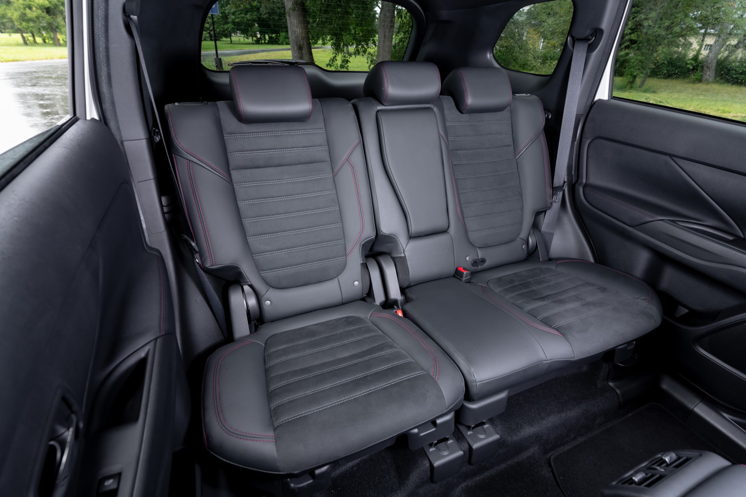 Обновленный Mitsubishi Outlander Обновленный Mitsubishi Outlander