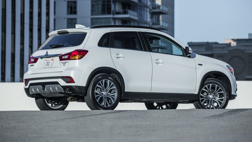 Прежний Mitsubishi ASX Прежний Mitsubishi ASX